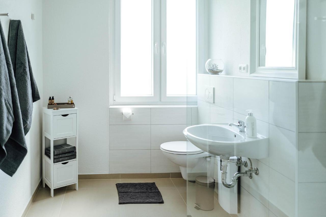 In Ruhiger Lage 150m Zur Ta Homestay Hamelin